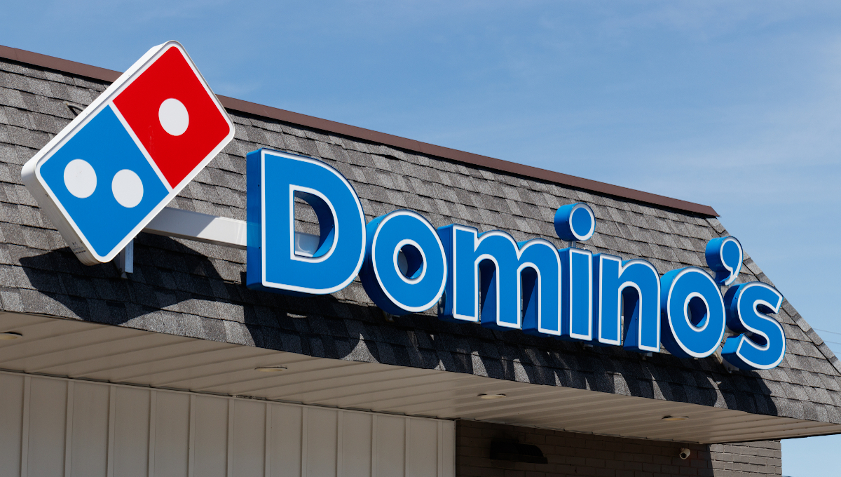 Domino's Pizza sign